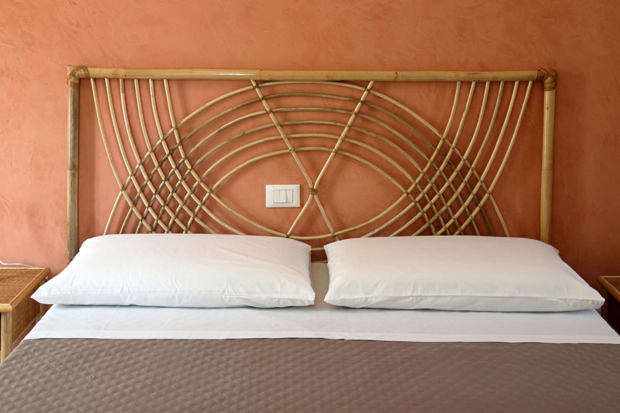 Hotel Della Piazza Піццо Екстер'єр фото